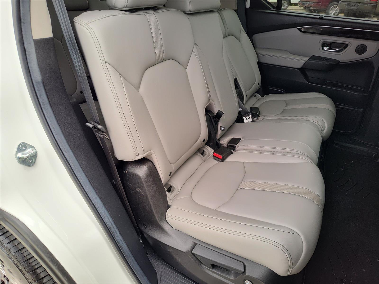 Used 2025  Honda Touring image 26
