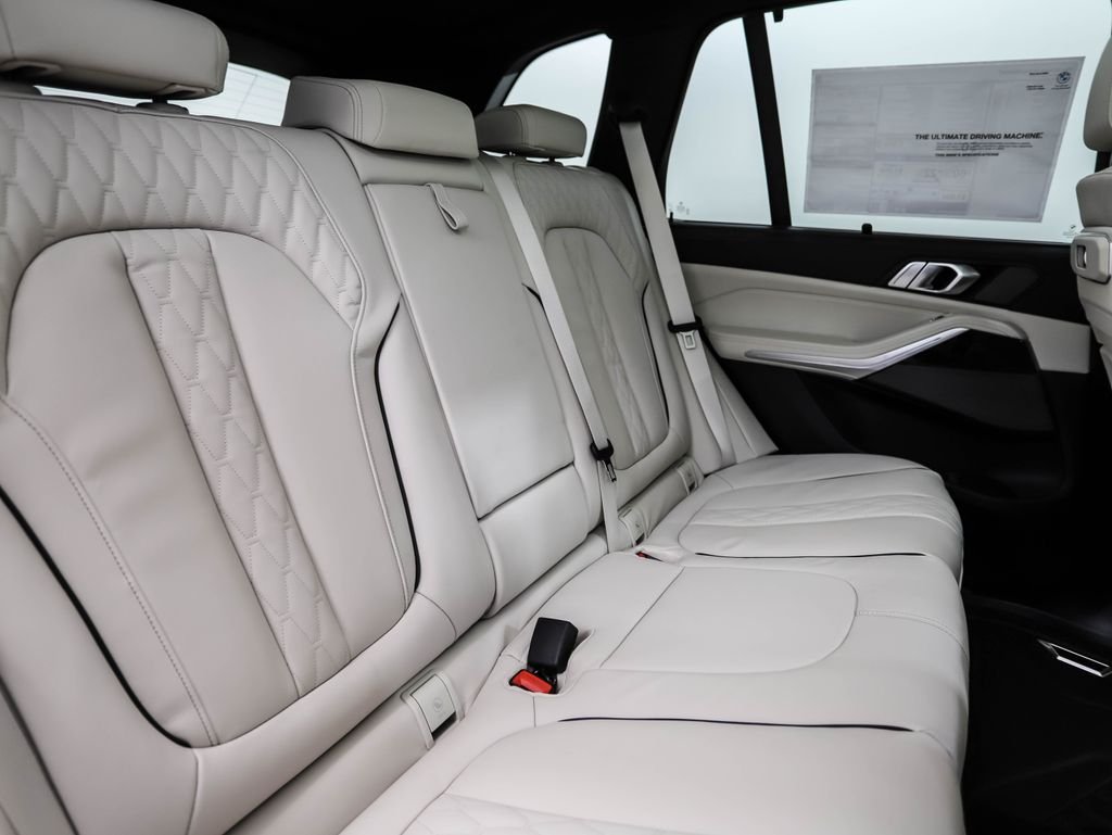 New 2026 Gray Metallic BMW xDrive50e image 27