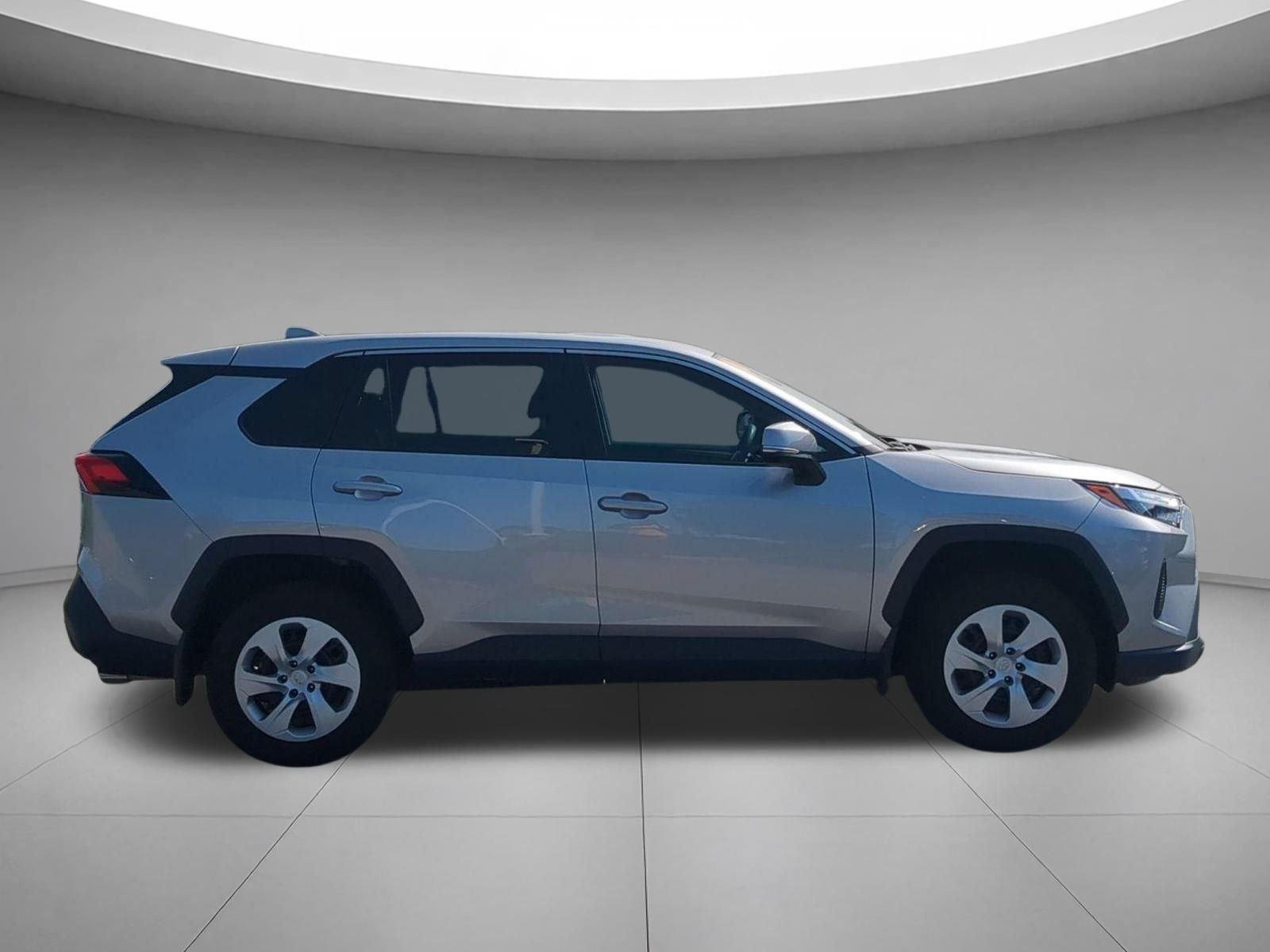 Used 2025 Silver Sky Metallic Toyota LE image 6