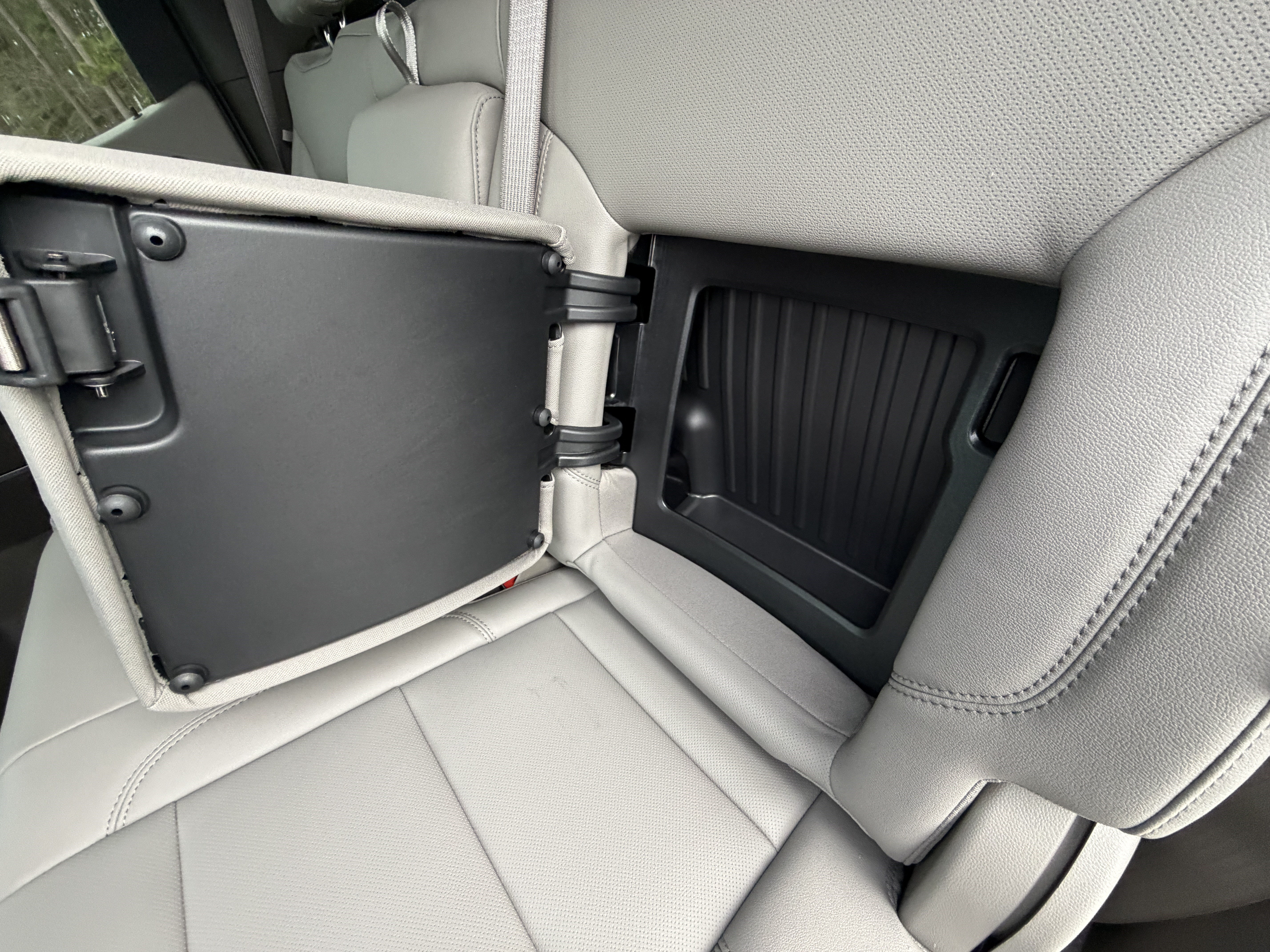 2026 GMC Sierra 1500 SLT - Photo 27