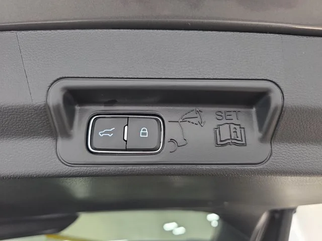 Used 2026 Gray Metallic Ford ST-Line image 33