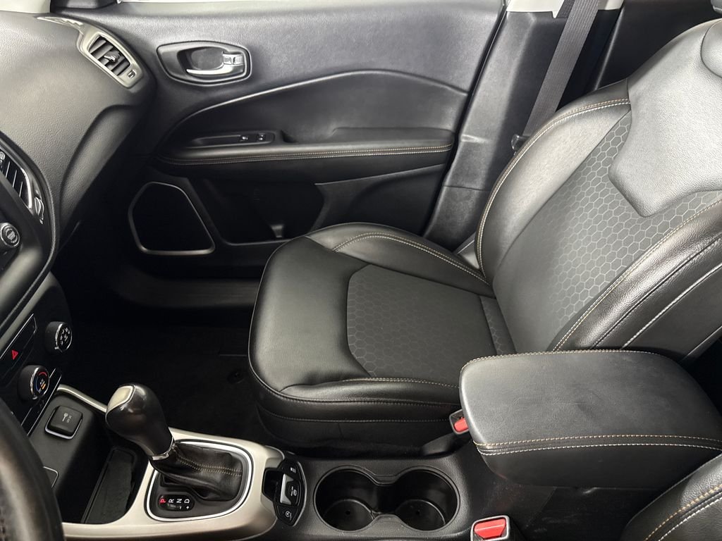 2018 Jeep Compass Latitude - Photo 19
