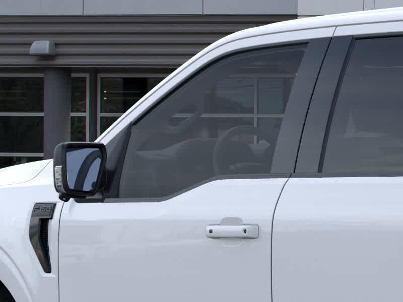 New 2026 Oxford White Ford XLT image 20
