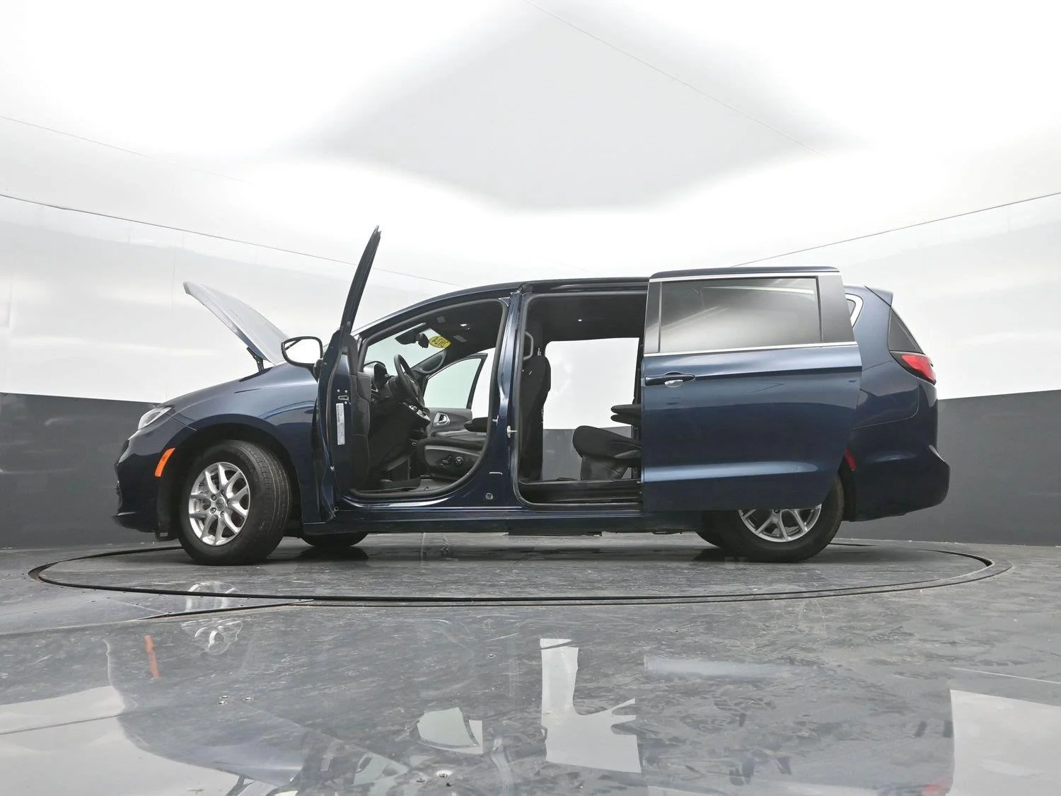 Used 2024 Fathom Blue Pearlcoat Chrysler Touring image 47