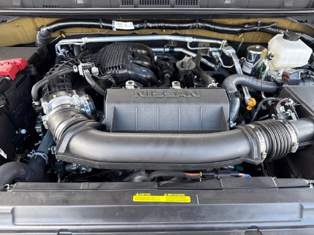 New 2027 Alpine Metallic Nissan Crew Cab PRO-4X® image 23