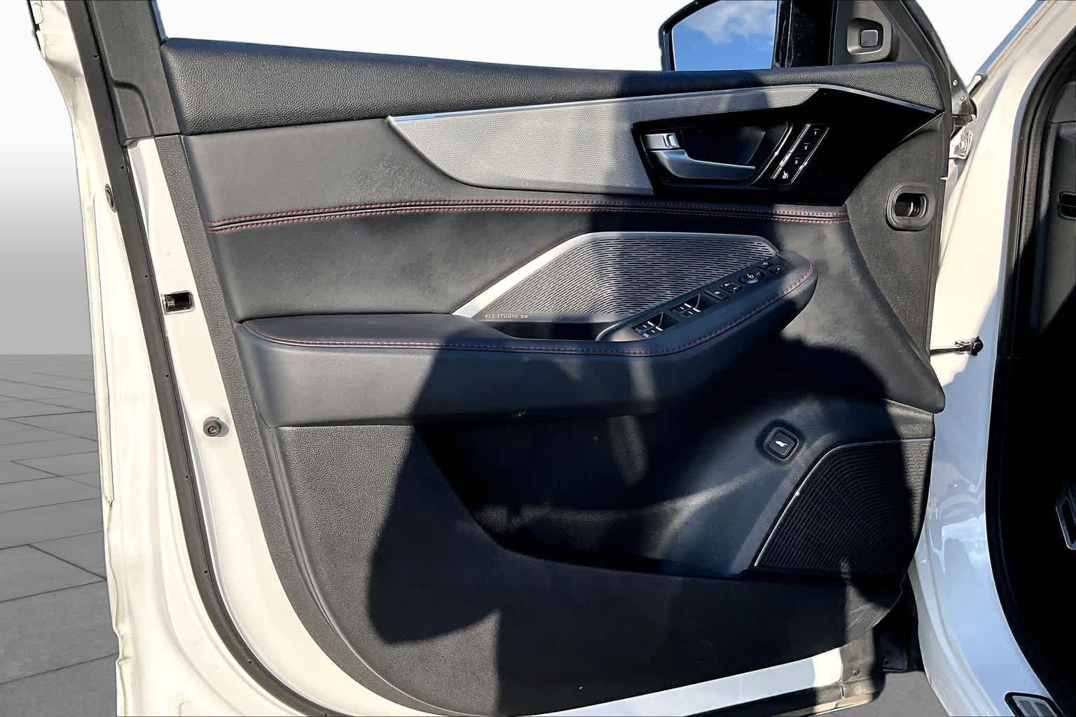 Used 2022 Platinum White Pearl Acura w/A-Spec Package image 20