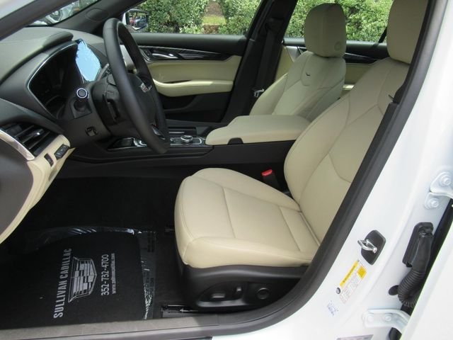 Used 2024 White Cadillac Premium Luxury image 19