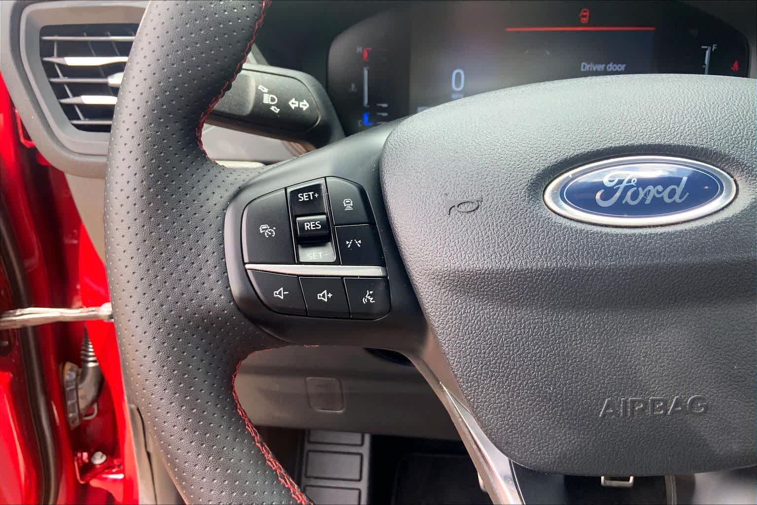 Used 2024 Rapid Red Metallic Tinted Clearcoat Ford ST-Line image 24