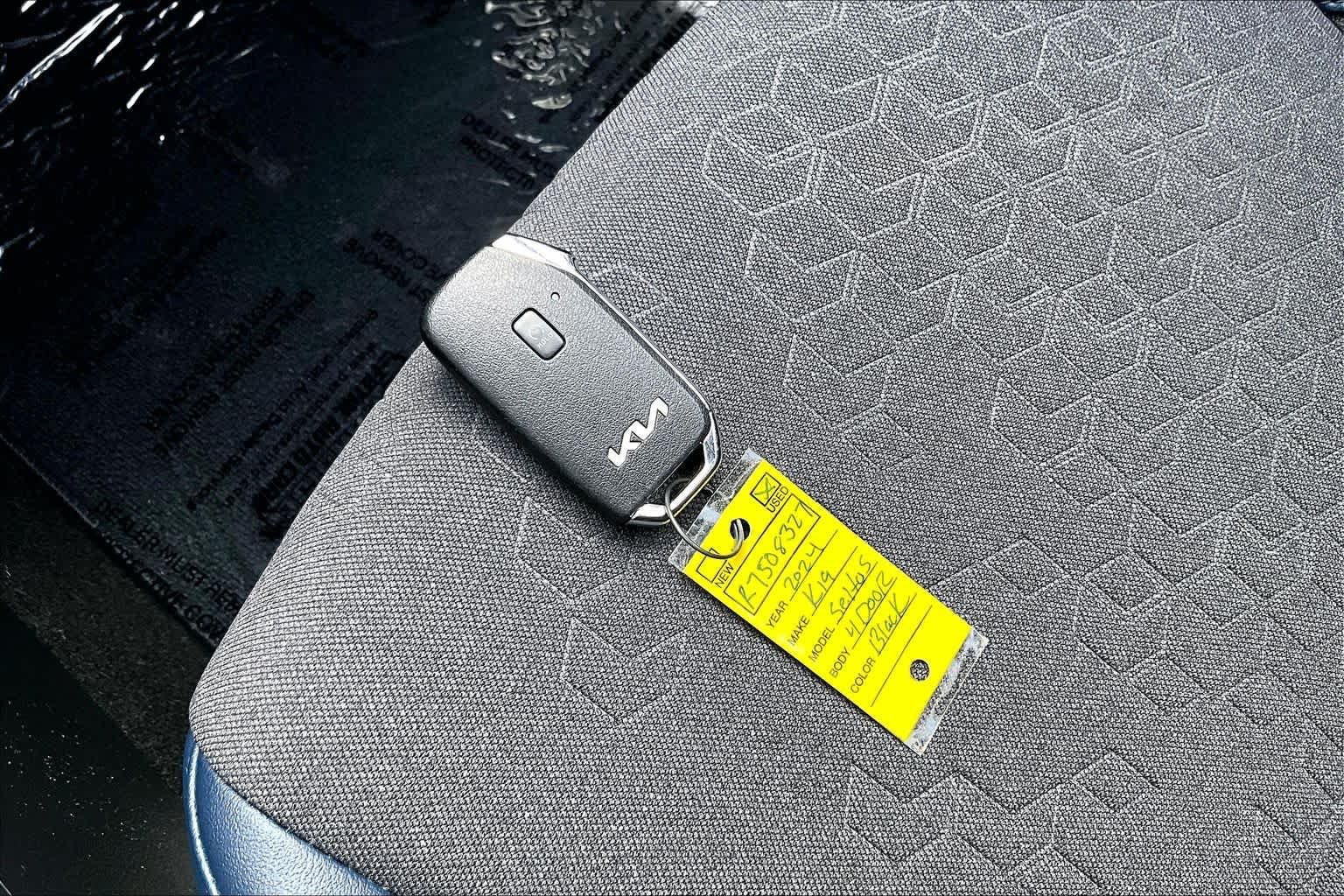 Used 2024 Fusion Black Kia S image 14