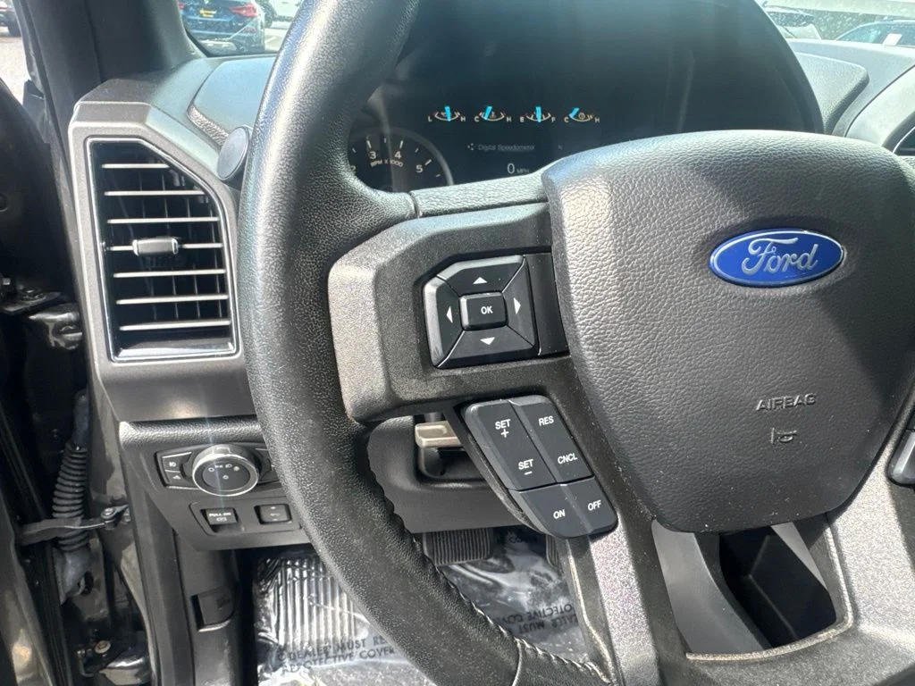 Certified Used 2018 Gray Ford XLT image 17