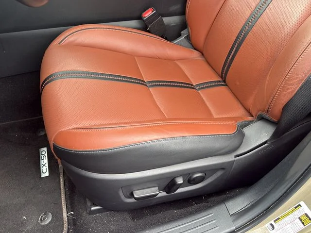 Used 2023 Beige/tan Mazda 2.5 Turbo Meridian Edition image 28
