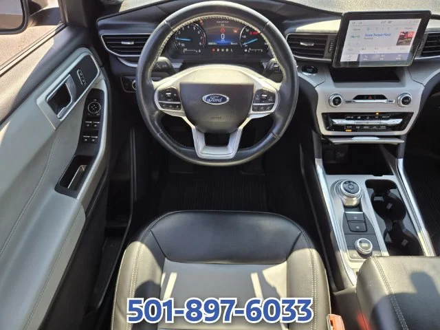Used 2023 Black Ford XLT image 12