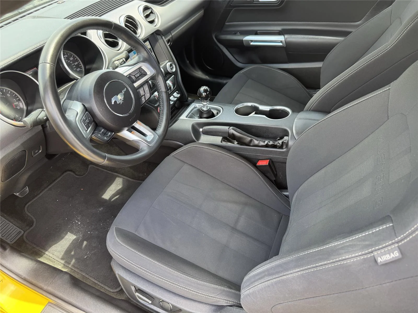 Used 2018 Triple Yellow Tri-Coat Ford GT image 10