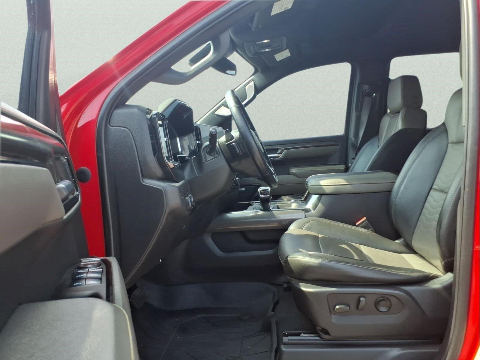Used 2023 Red Hot Chevrolet ZR2 image 16