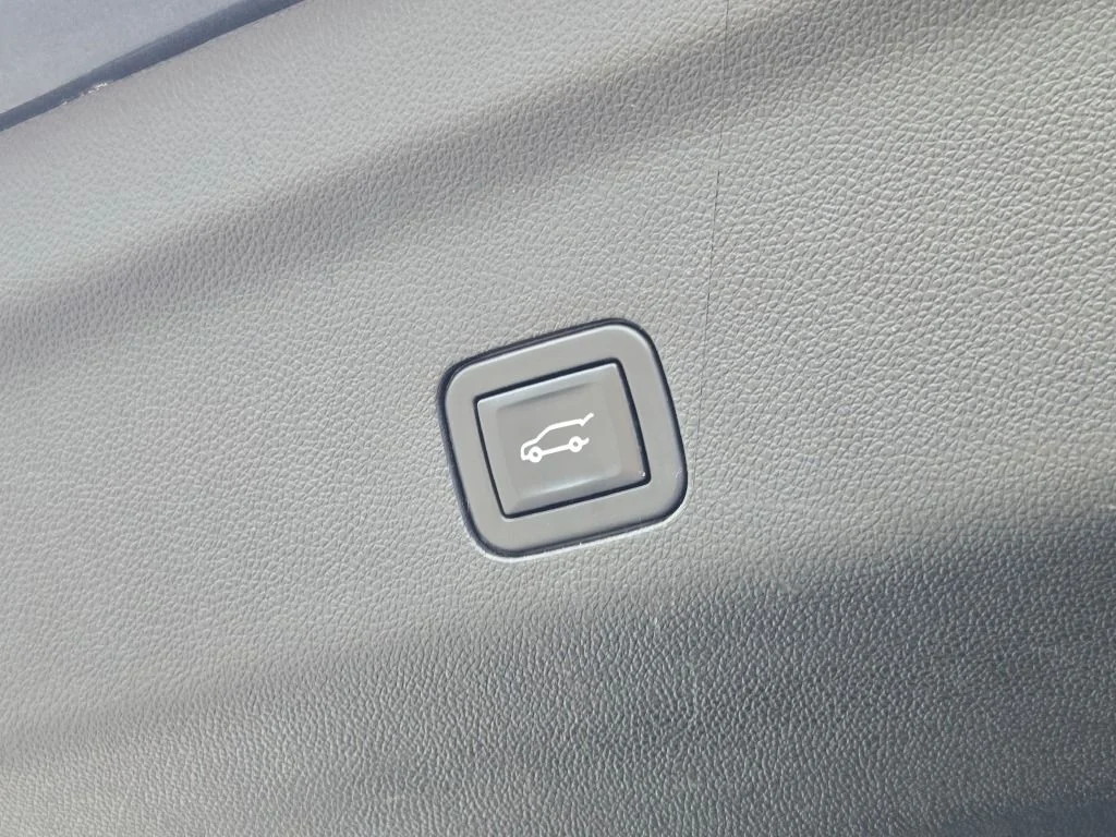Used 2021 Gray Chevrolet RST image 16
