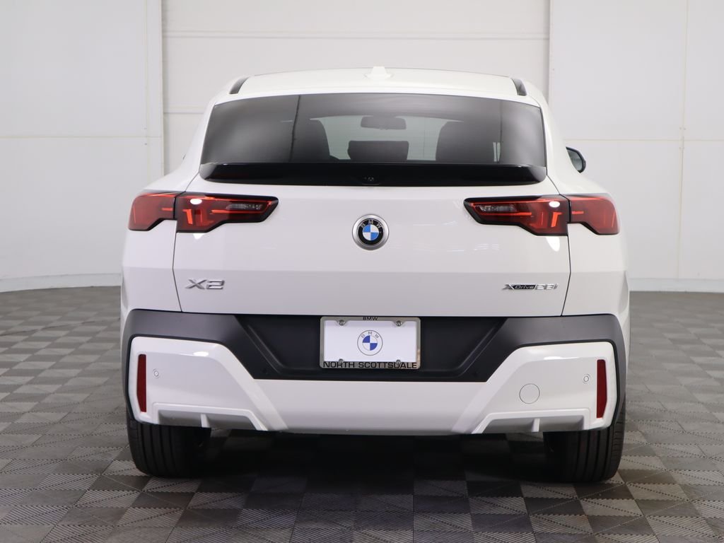 Used 2026 Alpine White BMW xDrive28i image 7