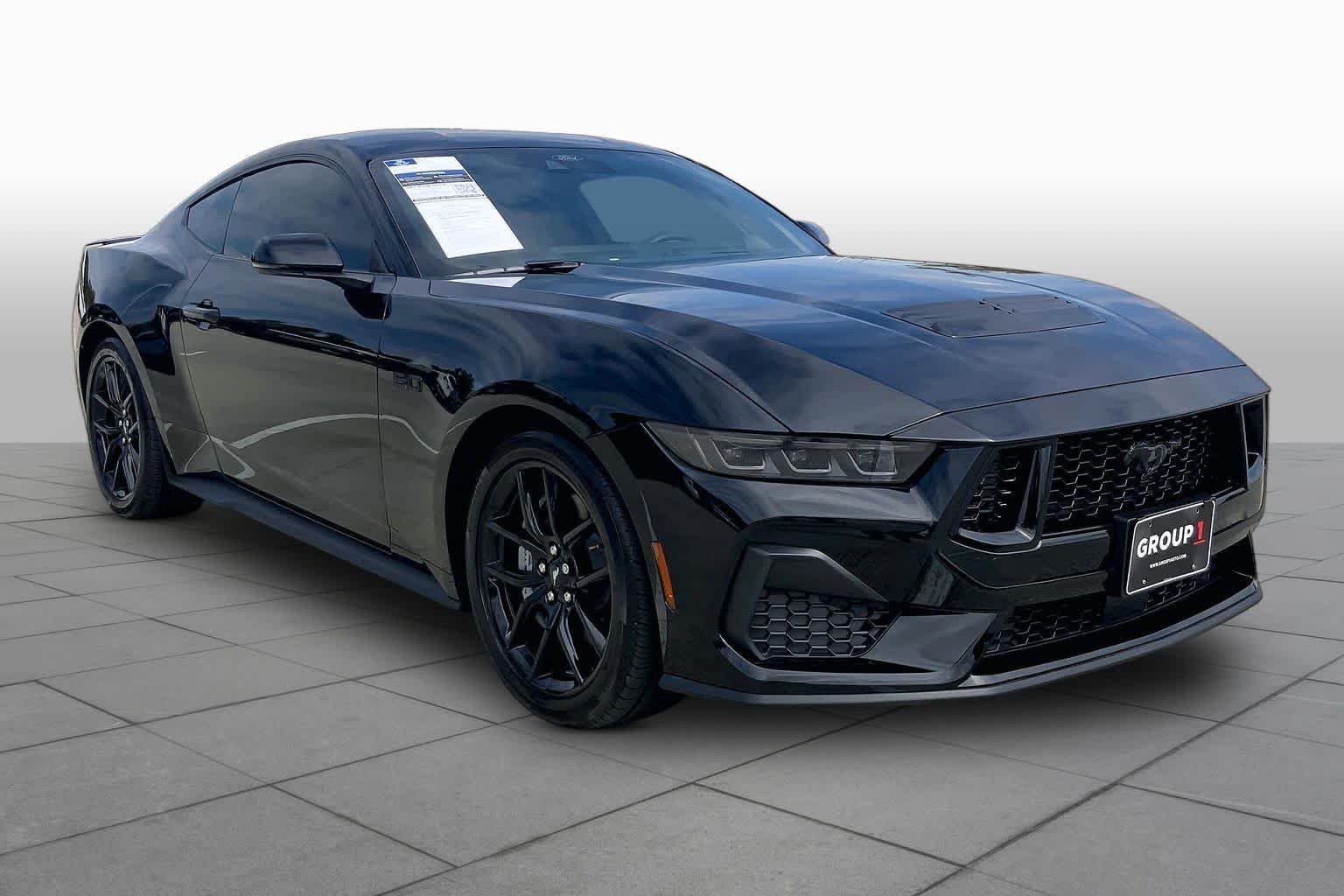 Used 2025 Shadow Black Ford GT Premium image 3