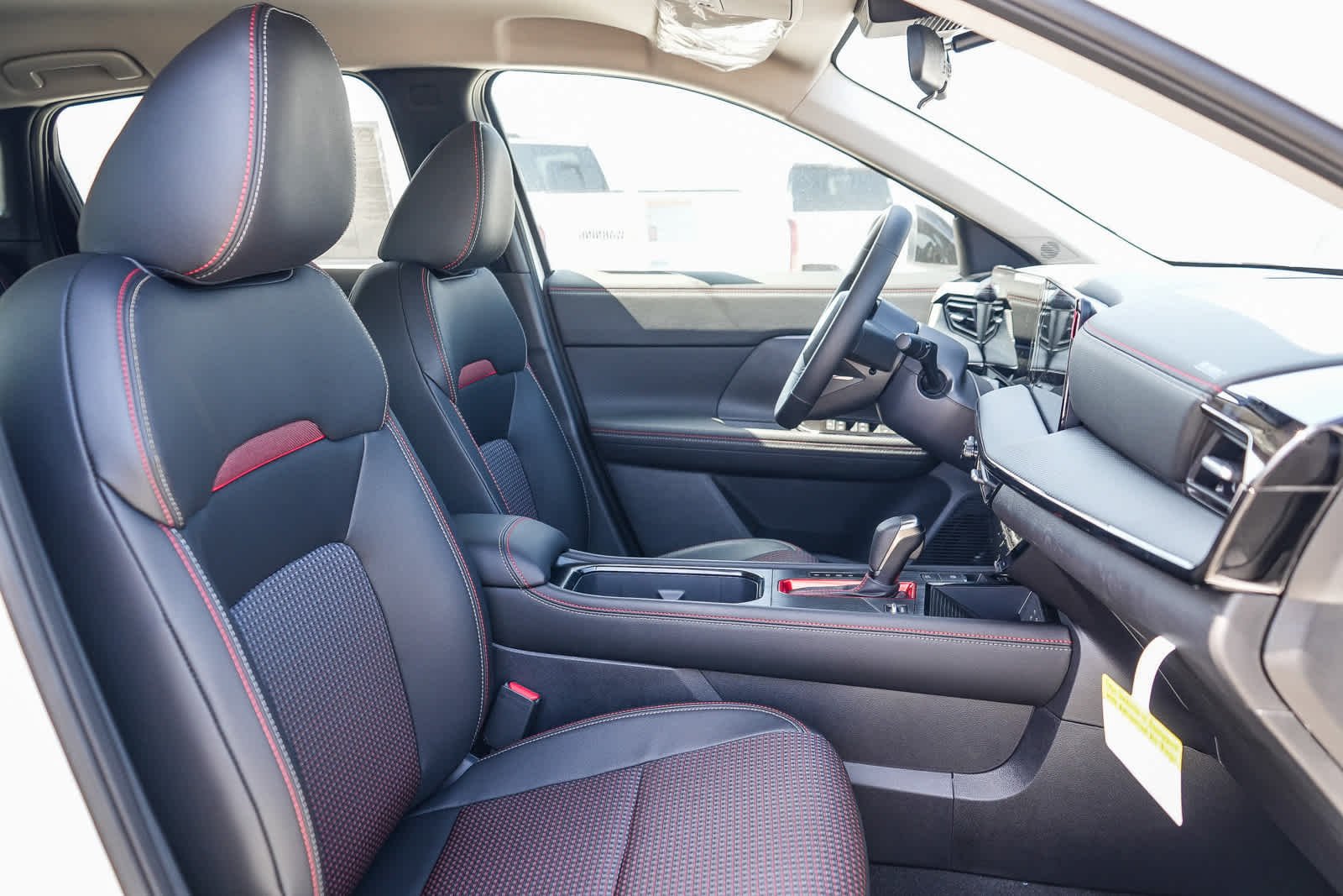 New 2027 Aspen White TriCoat Nissan SR image 18