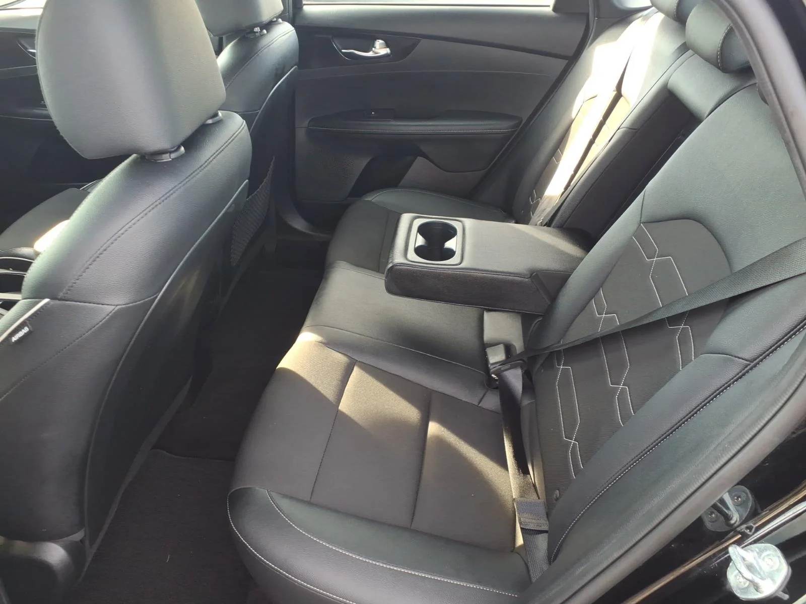 Used 2024 Black Kia GT-Line image 6