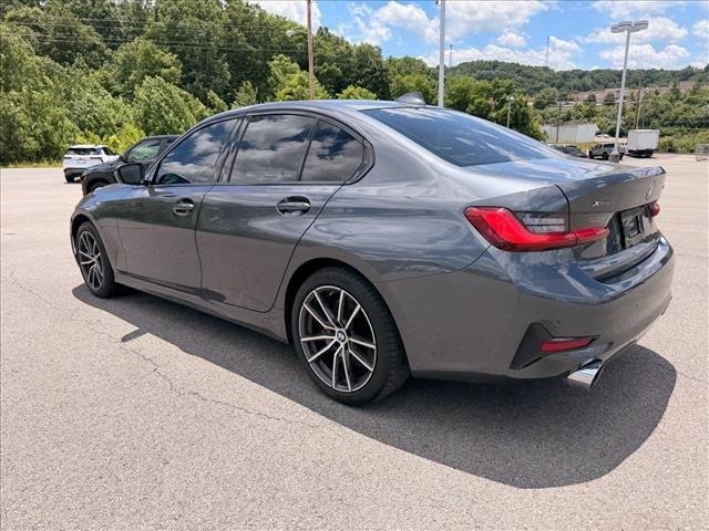 Used 2020 Mineral Gray Metallic BMW 330i xDrive image 3
