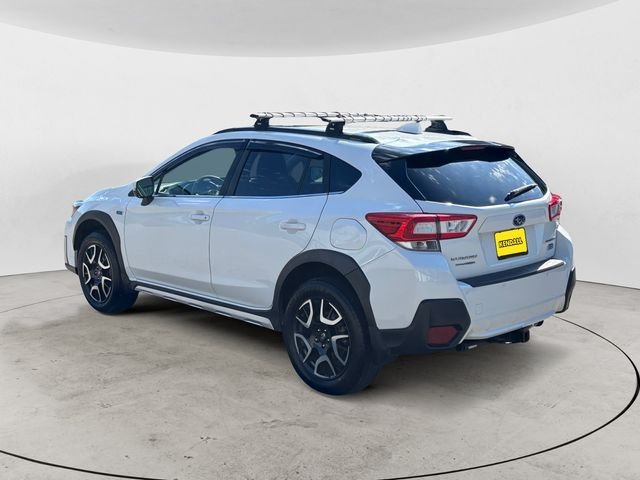 Used 2019 Crystal White Pearl Subaru Hybrid image 3