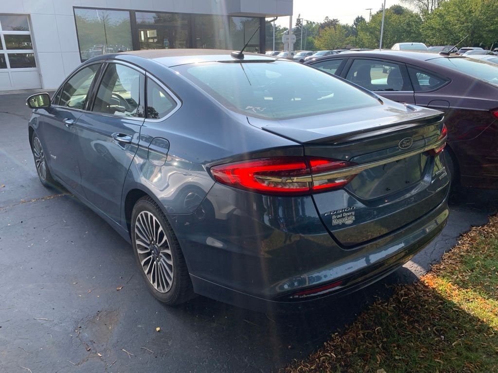 Used 2018 Blue Ford Titanium image 2