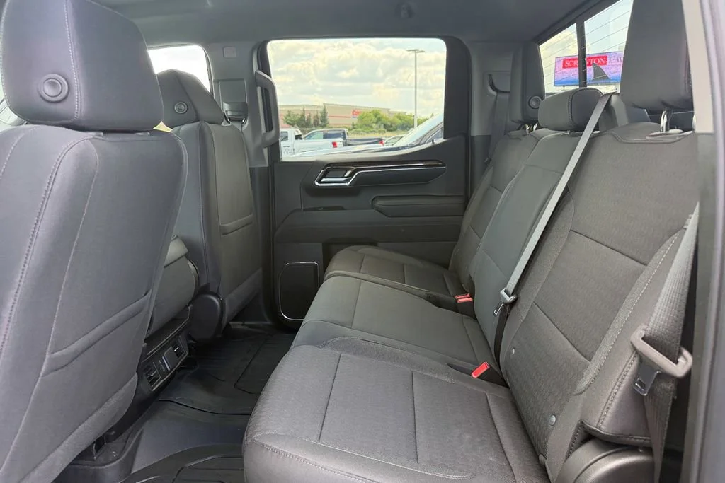 New 2026 Onyx Black GMC SLE image 24