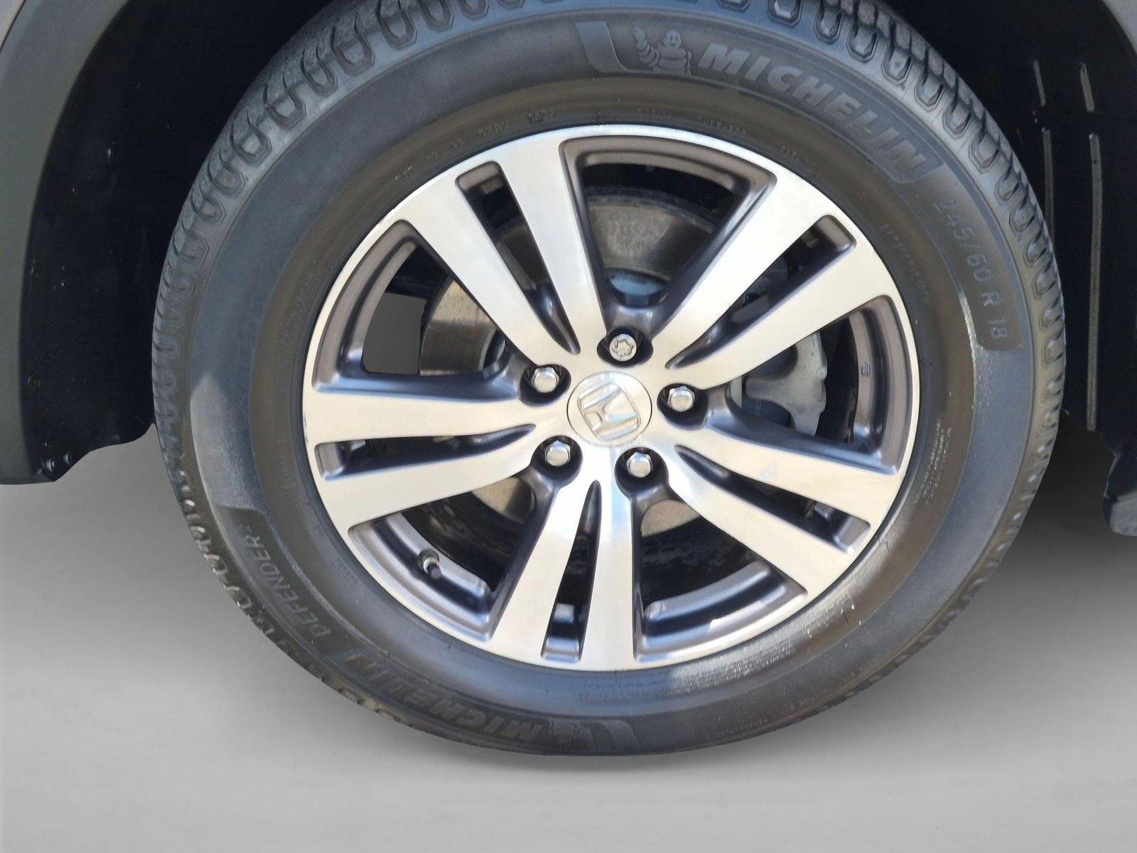 Used 2016 Gray Honda EX-L image 22