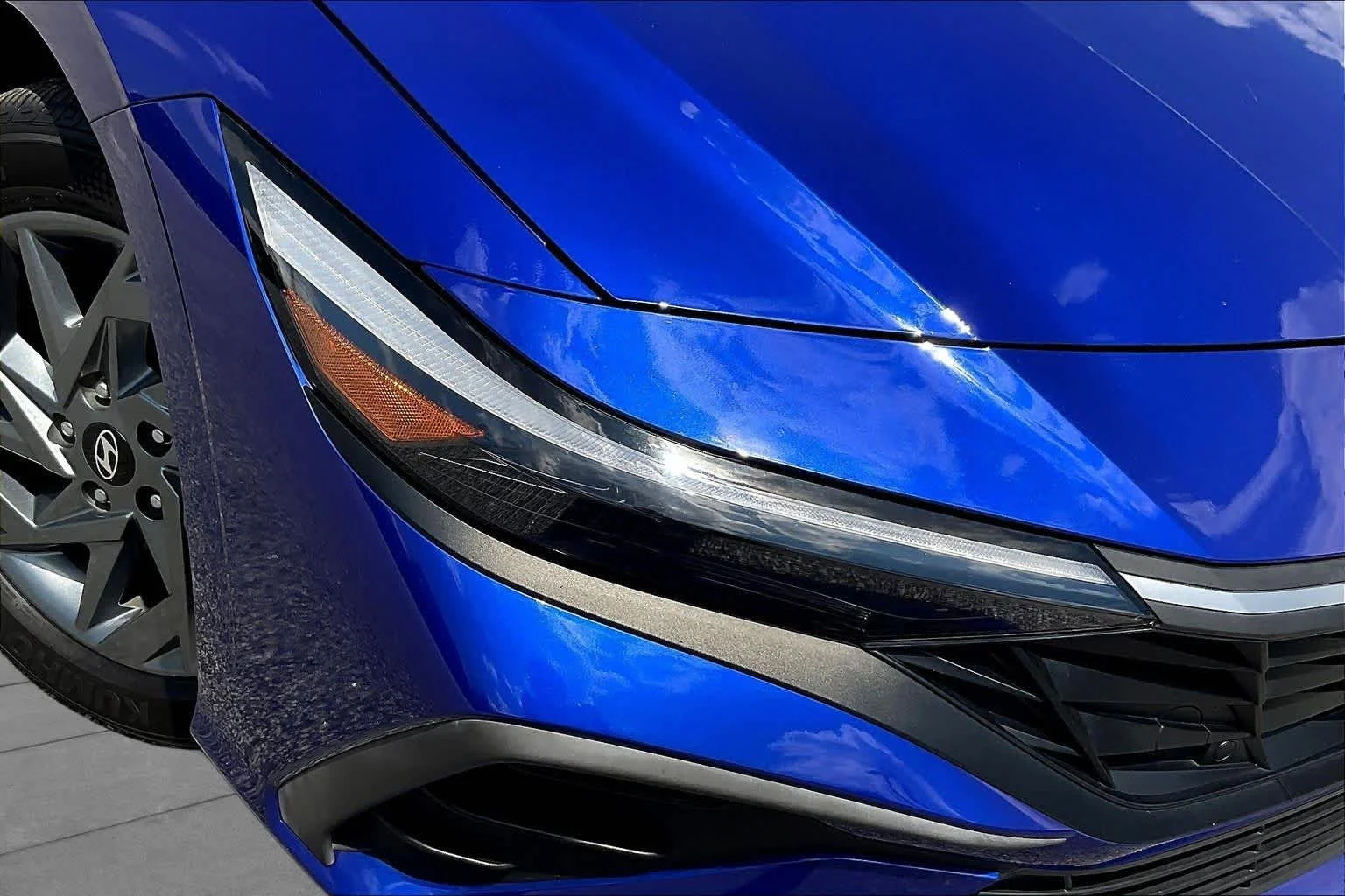 Used 2024 Intense Blue Hyundai SEL image 27