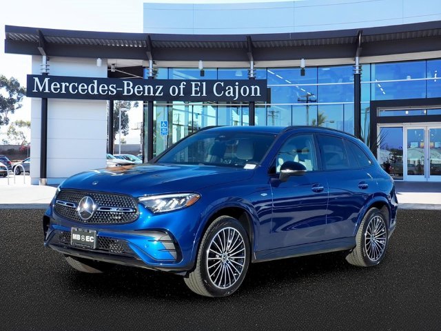 2025 Mercedes-Benz GLC
