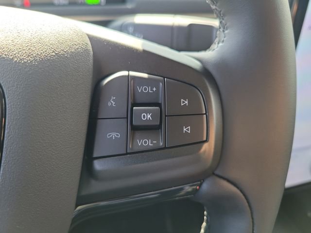 New 2026 Desert Sand Ford Select image 6