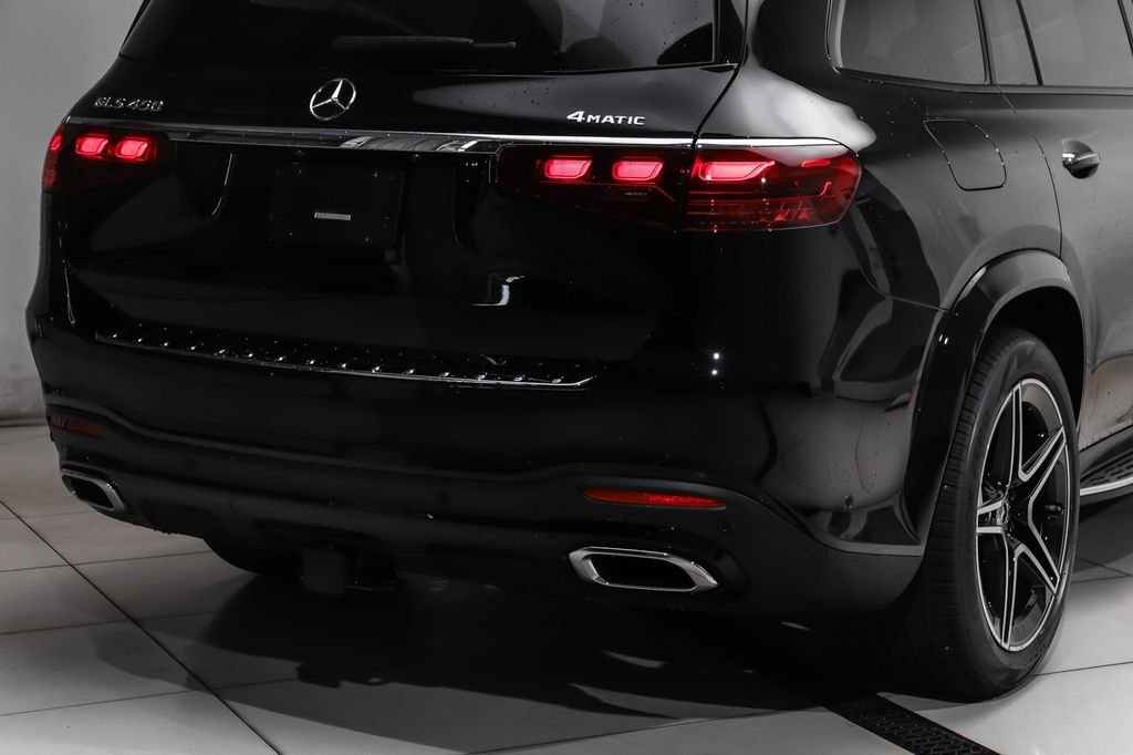 New 2026 Black Mercedes-Benz GLS 450 image 4