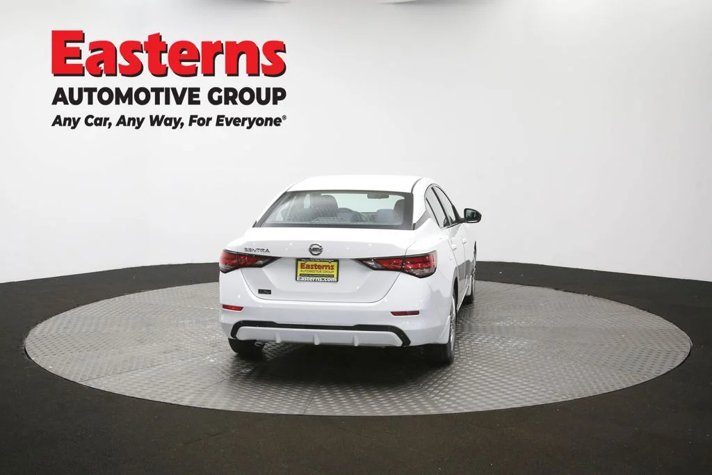 Used 2020 White Nissan S image 38