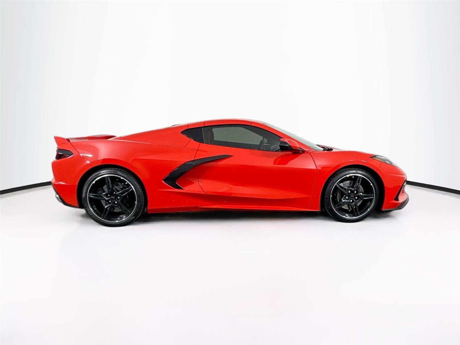 Used 2021 Torch Red Chevrolet 2LT image 11