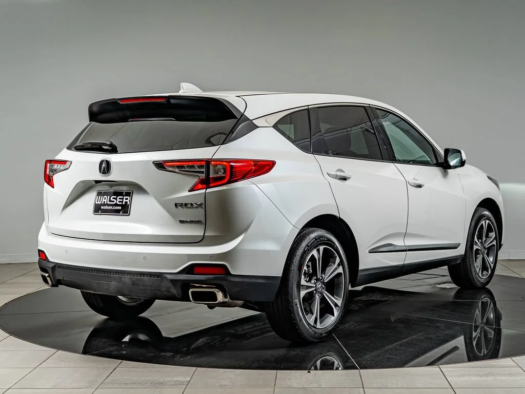 Used 2026 Platinum White Pearl Acura Technology Package image 5