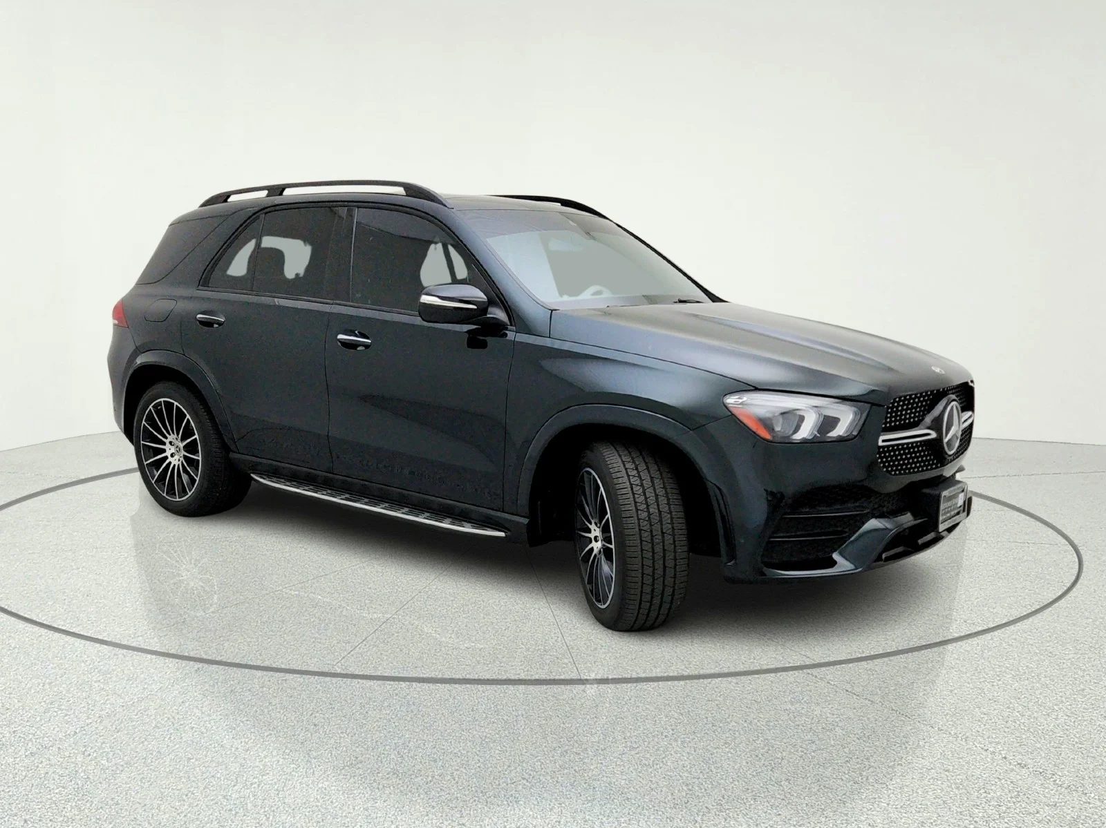 Used 2021 Emerald Green Metallic Mercedes-Benz GLE 450 image 5