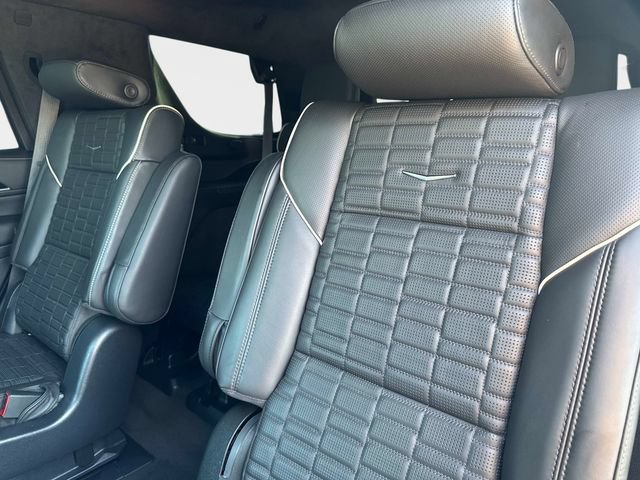 2023 Cadillac Escalade V-Series - Photo 14