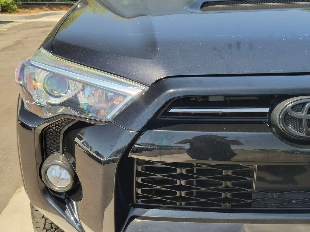 Used 2020 Black Toyota Venture image 22