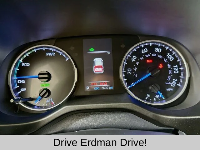 Used 2019 Red Toyota LE image 16
