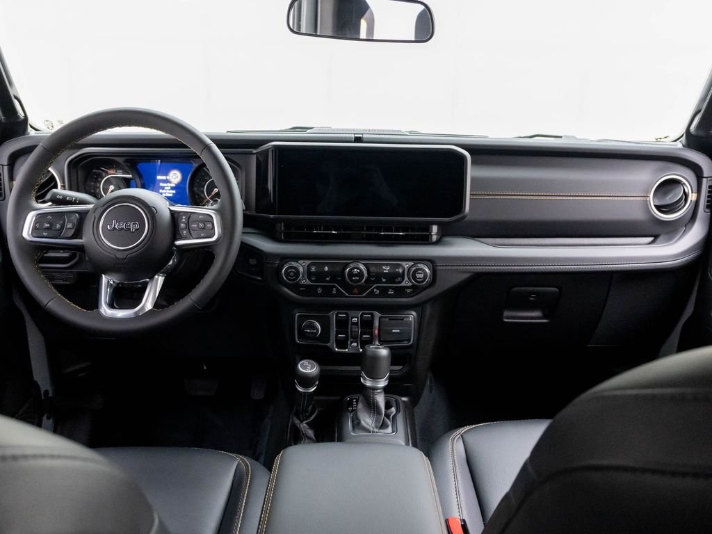 2024 Jeep Wrangler 4-Door Sahara - Photo 10