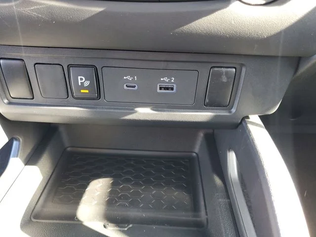 New 2026 Boulder Gray Pearl Nissan Crew Cab SV image 18