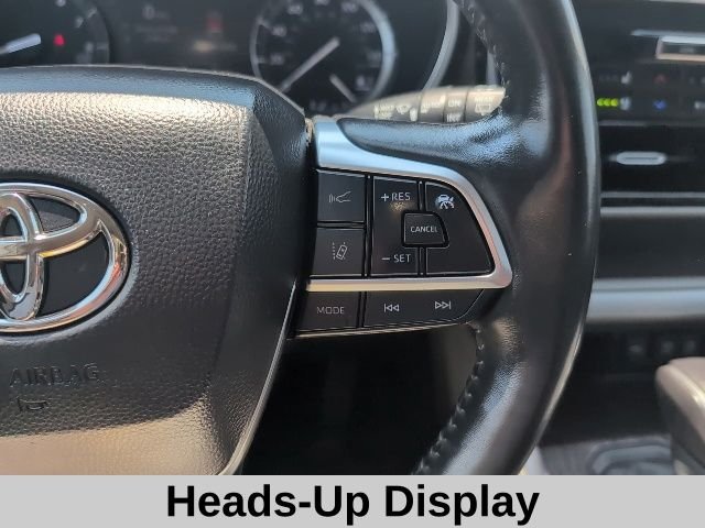 Used 2020 Silver Toyota Platinum image 8