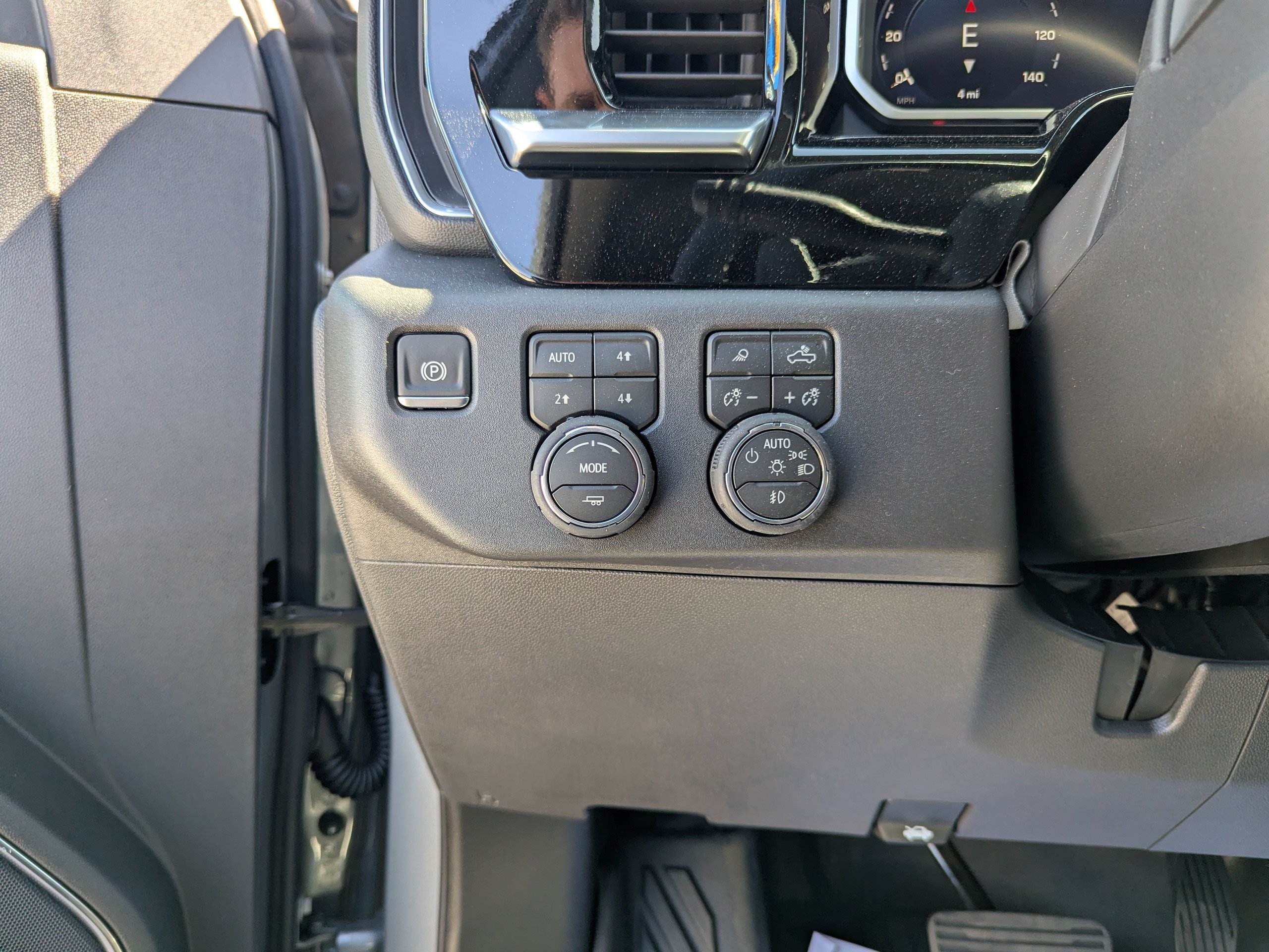 2026 Chevrolet Silverado 1500 LT Trail Boss - Photo 12