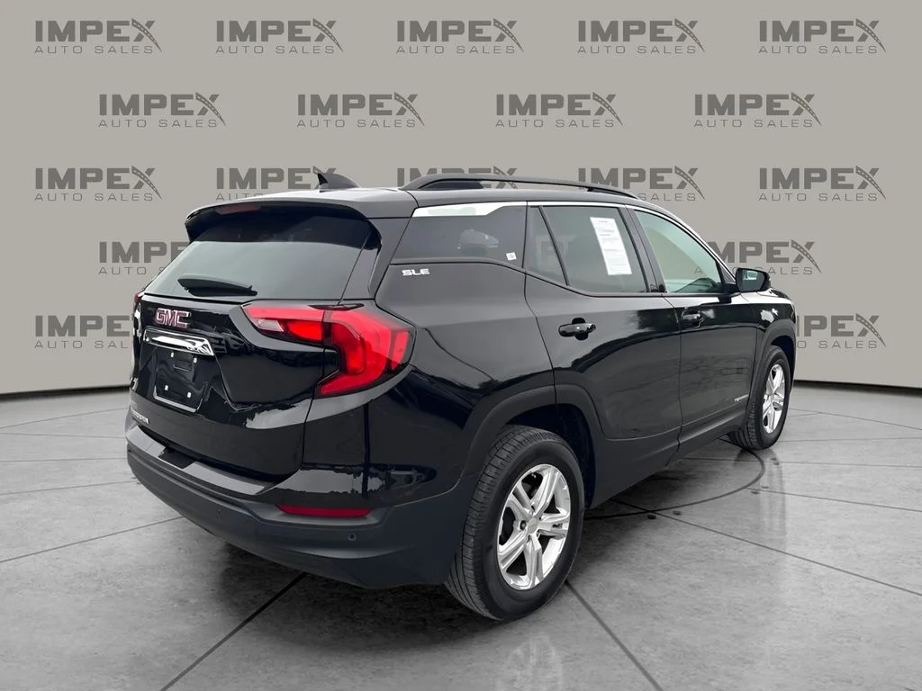 Used 2019 Black GMC SLE image 3