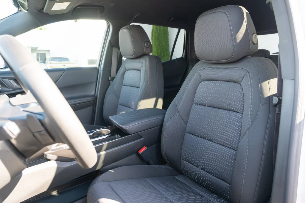 2027 Chevrolet Equinox LT - Photo 22