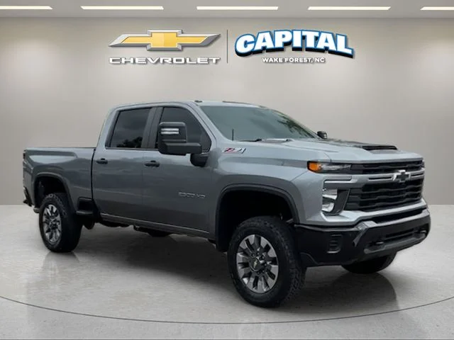 Used 2025 Gray Chevrolet Custom image 7