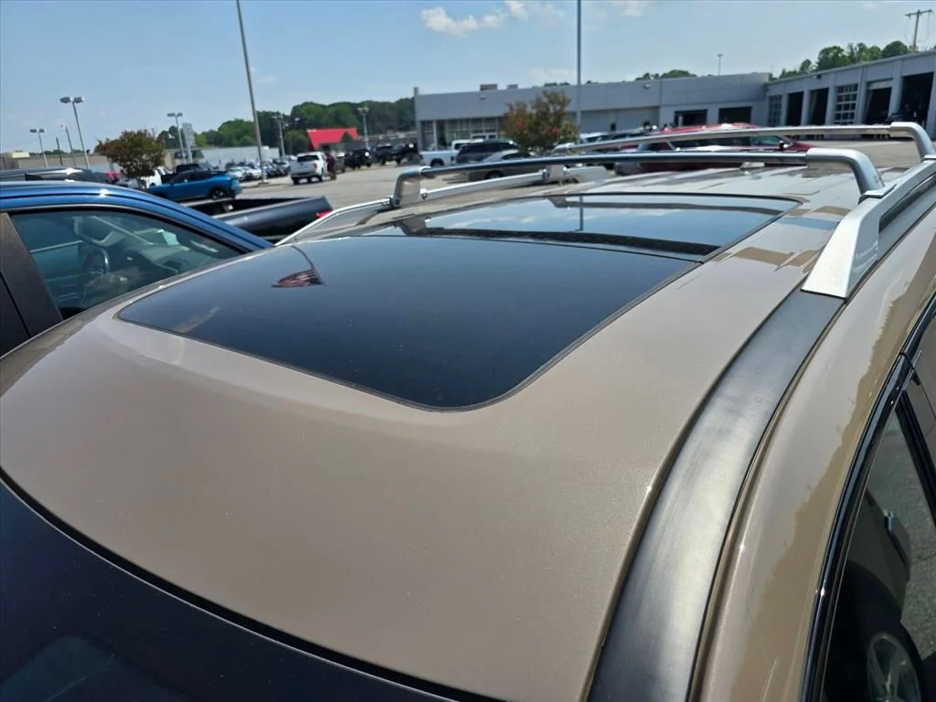 Used 2024 Beige Nissan Platinum image 16