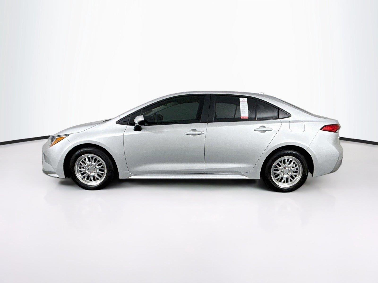 Certified Used 2025 Classic Silver Metallic Toyota LE image 13