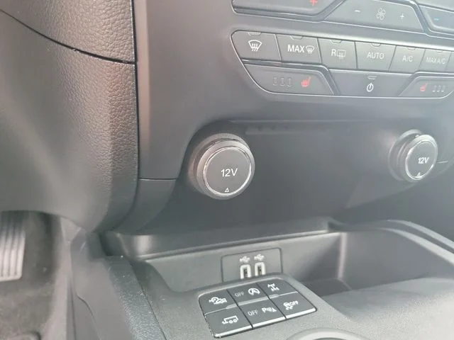 Used 2019 Magnetic Metallic Ford XLT image 30