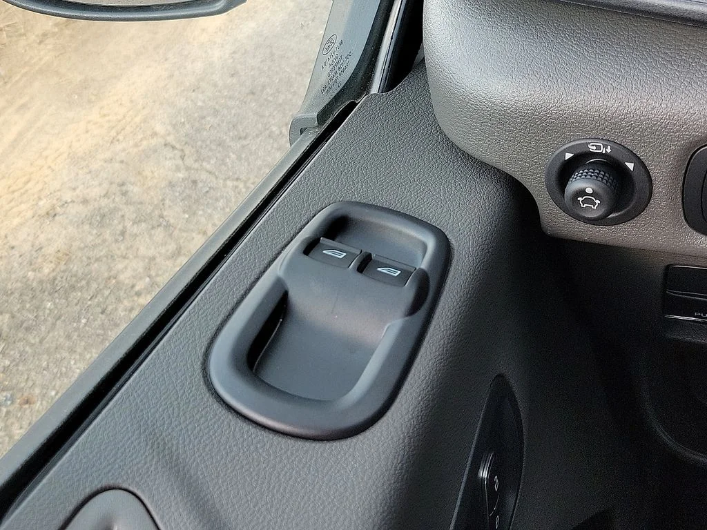 2025 Ford Transit Passenger Van XLT - Photo 12